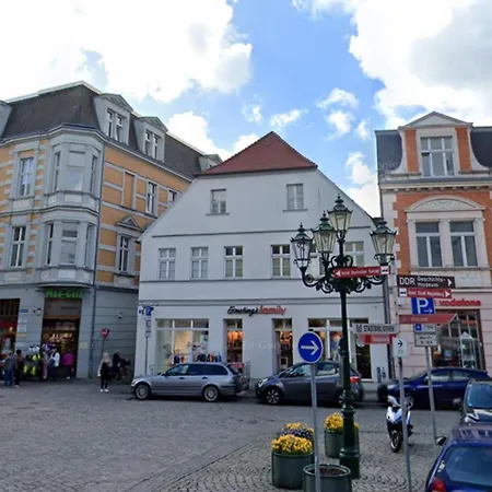Stilvolle Moeblierte Mitten In Apartamento *